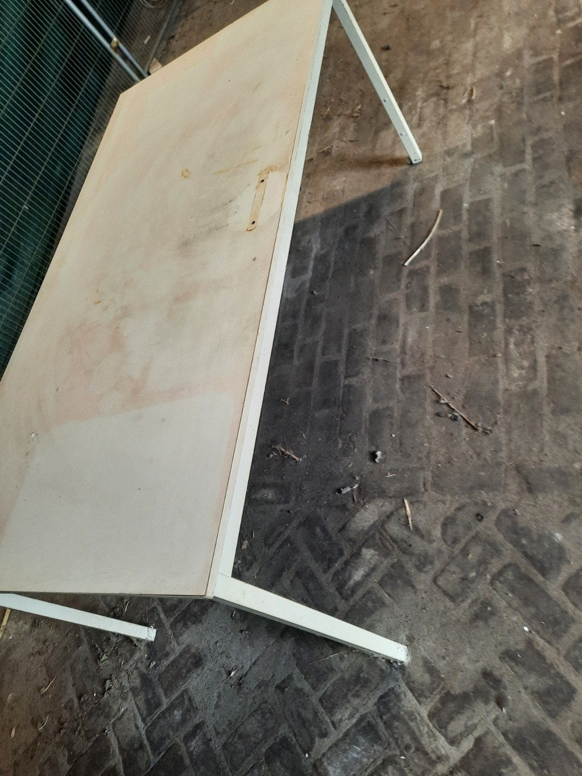 Gratis Tafels 2 stuks, Ophalen