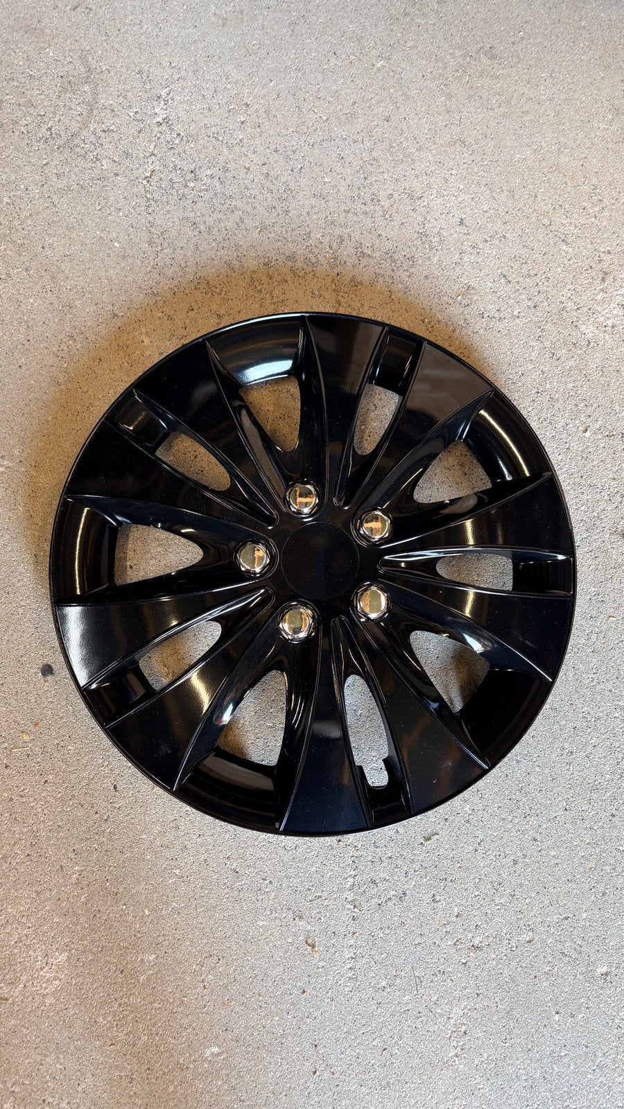 2 zwarte kunsstof wieldoppen 14 inch voor bijv caravan, Auto diversen, Wieldoppen, Ophalen, Nieuw