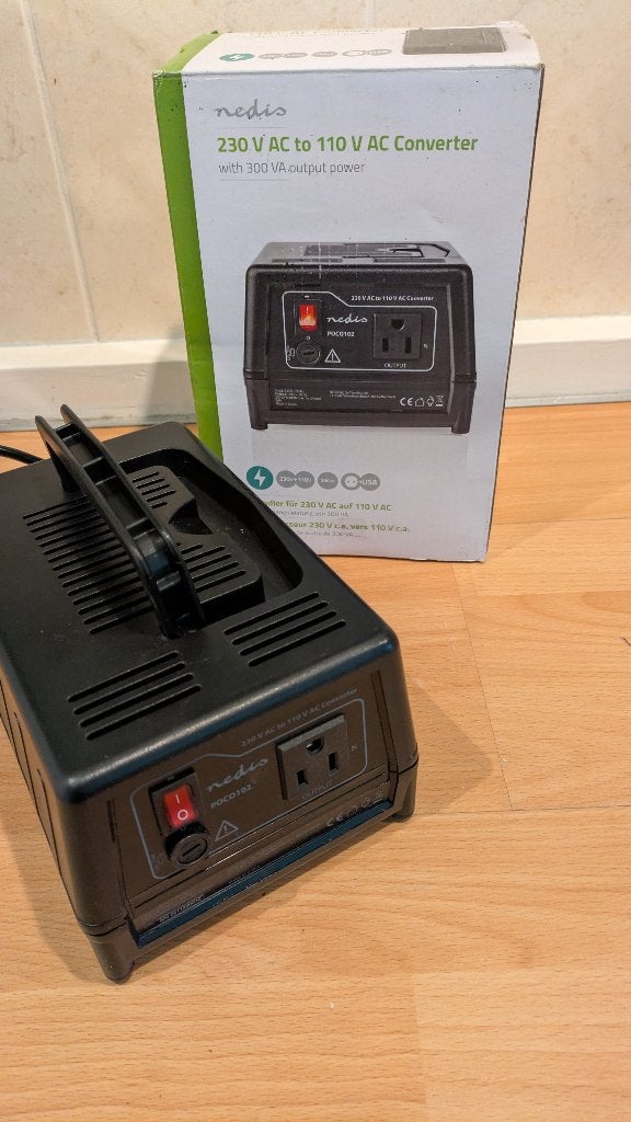 230 naar 110 volt converter, Ophalen of Verzenden, Nieuw, Omvormer
