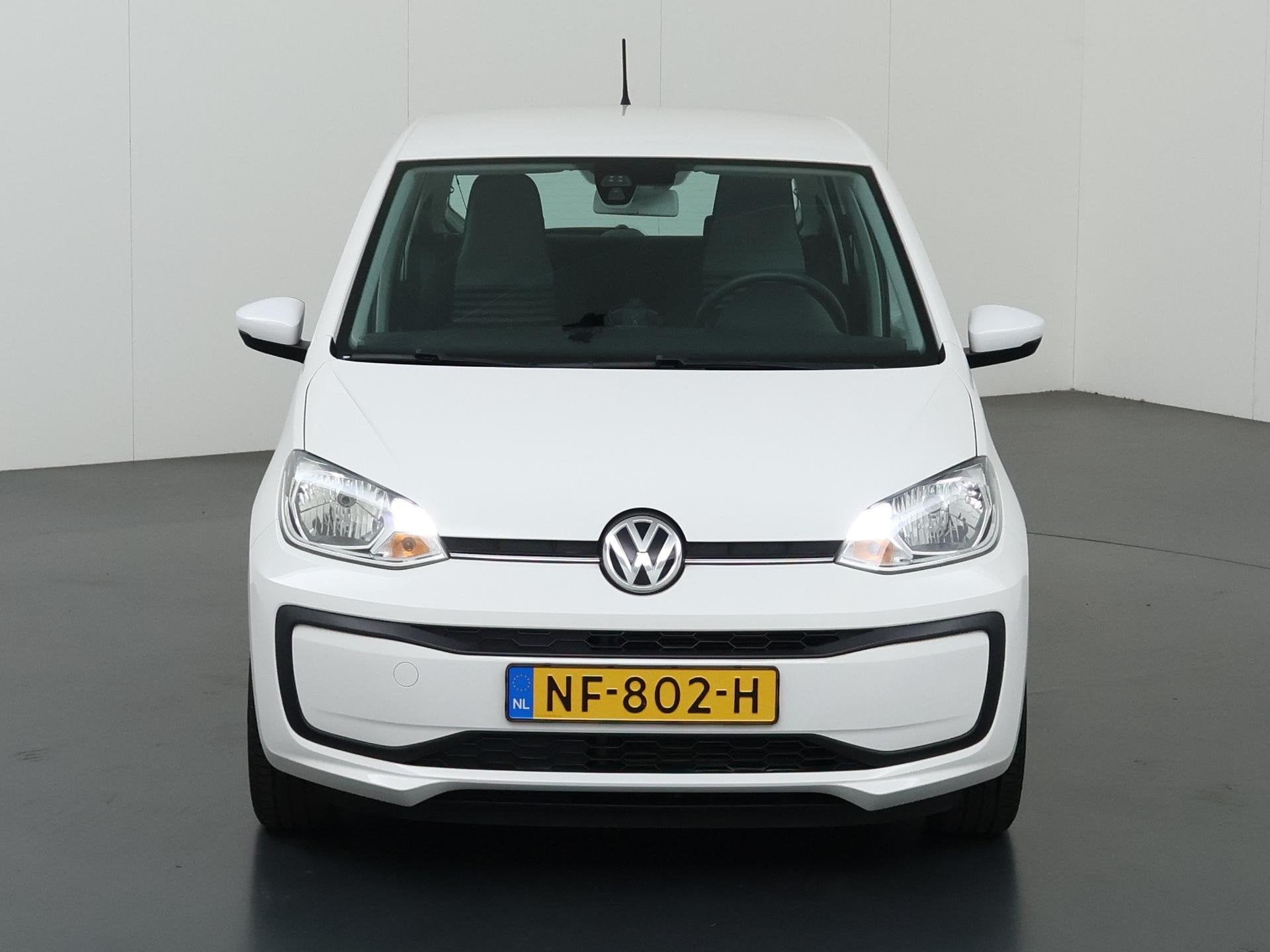 Volkswagen Up! 1.0 BMT move up! | Airco | Bluetooth | Lage k, Auto's, Volkswagen, Voorwielaandrijving, Stof, Gebruikt, Wit
