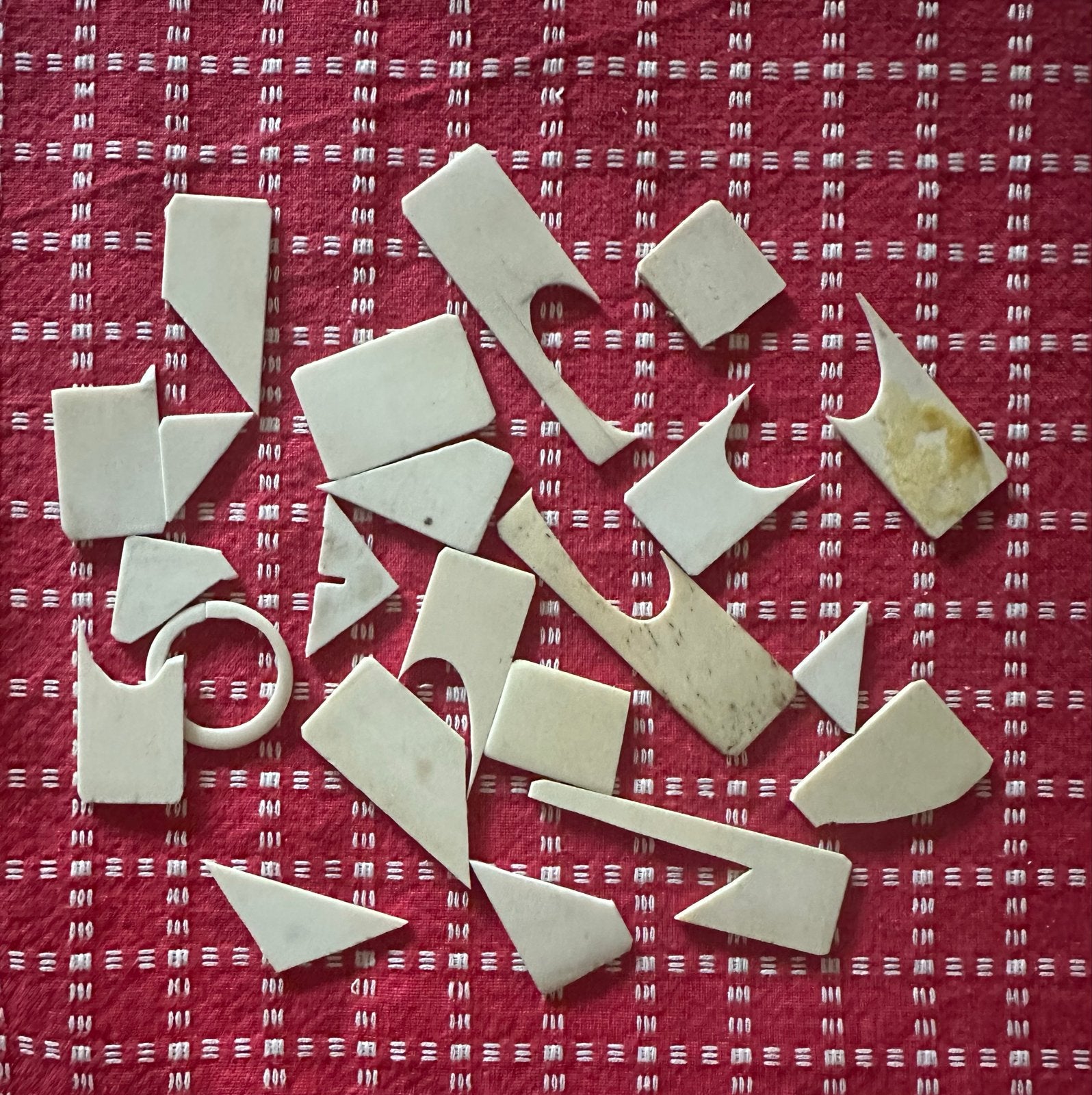 Vintage ivoren puzzelstukjes/onderdelen, Verzenden