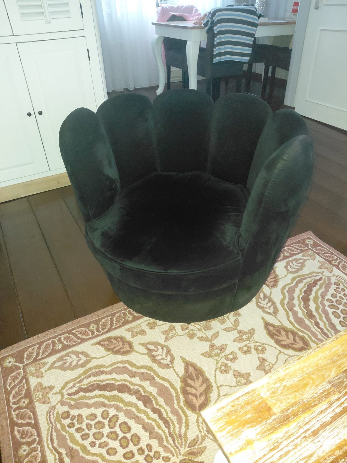 Zwarte draaistoel, Huis en Inrichting, Fauteuils, Ophalen, Zo goed als nieuw, 50 tot 75 cm