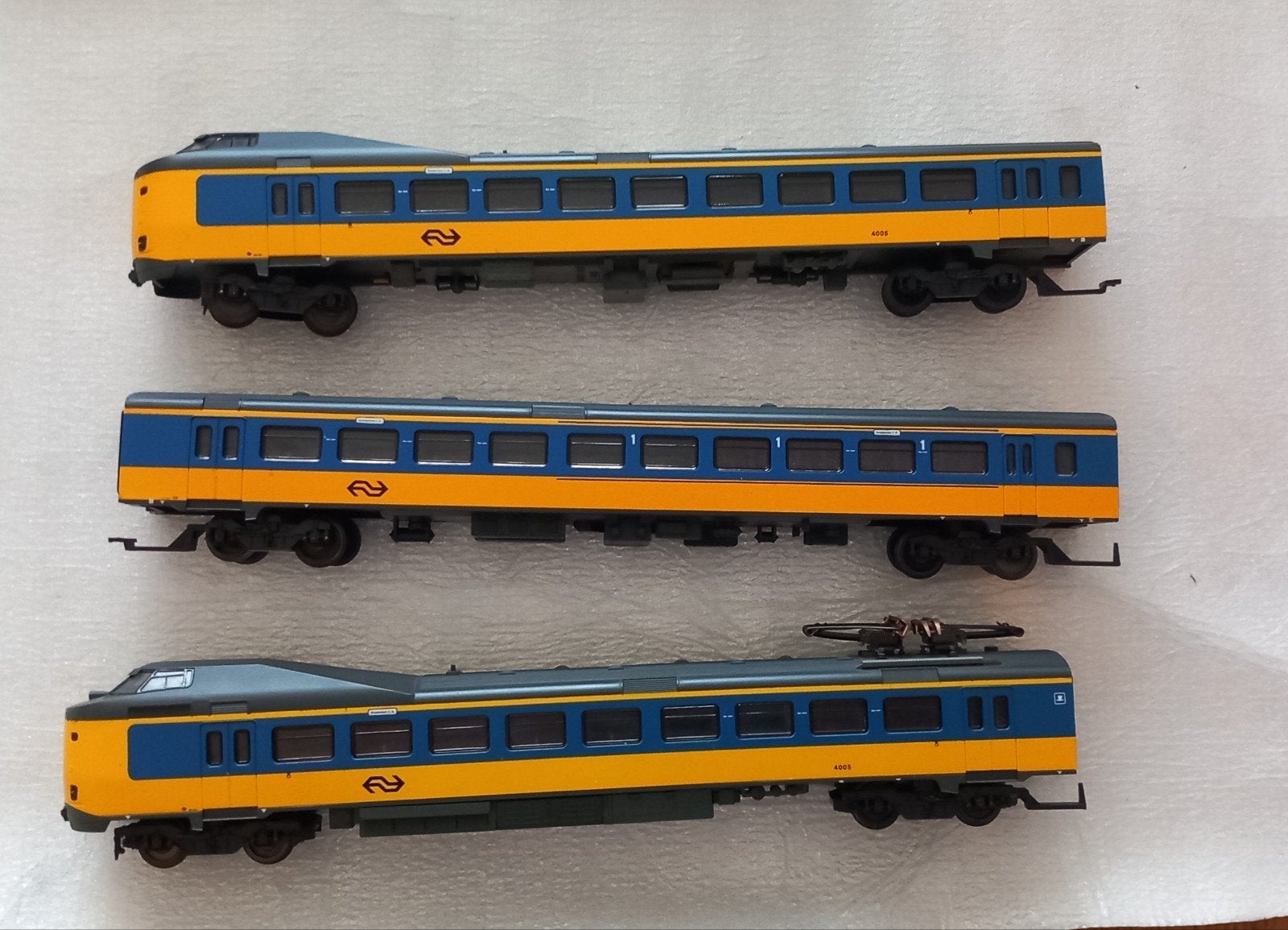 Te koop 3 x lima ns koplopers ho Gelijkstroom Analoog, Hobby en Vrije tijd, Modeltreinen | H0, Analoog, Ophalen of Verzenden, Zo goed als nieuw