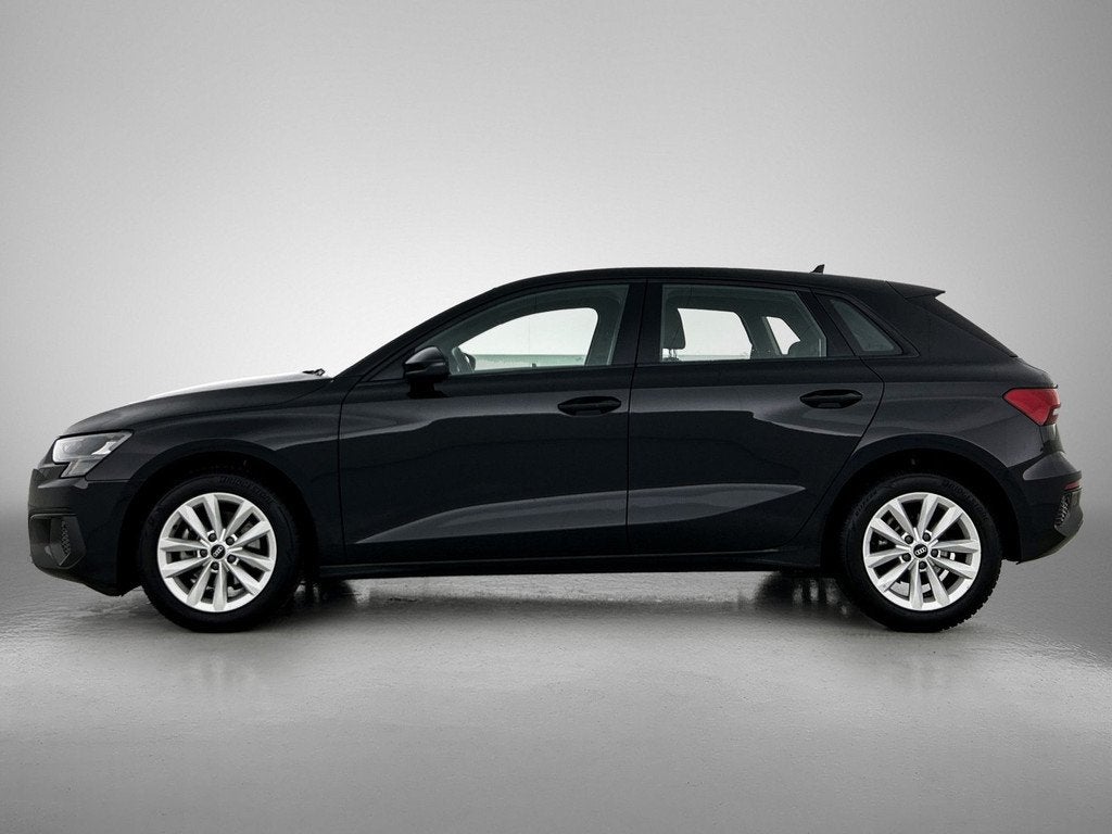 Audi A3 Sportback 30 TFSI Pro Line | Carplay | PDC |, Auto's, Audi, Gebruikt, Zwart, Origineel Nederlands, Bedrijf