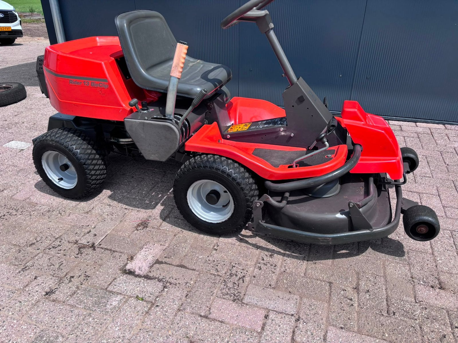 Husqvarna rider 13, Ophalen of Verzenden, Zo goed als nieuw