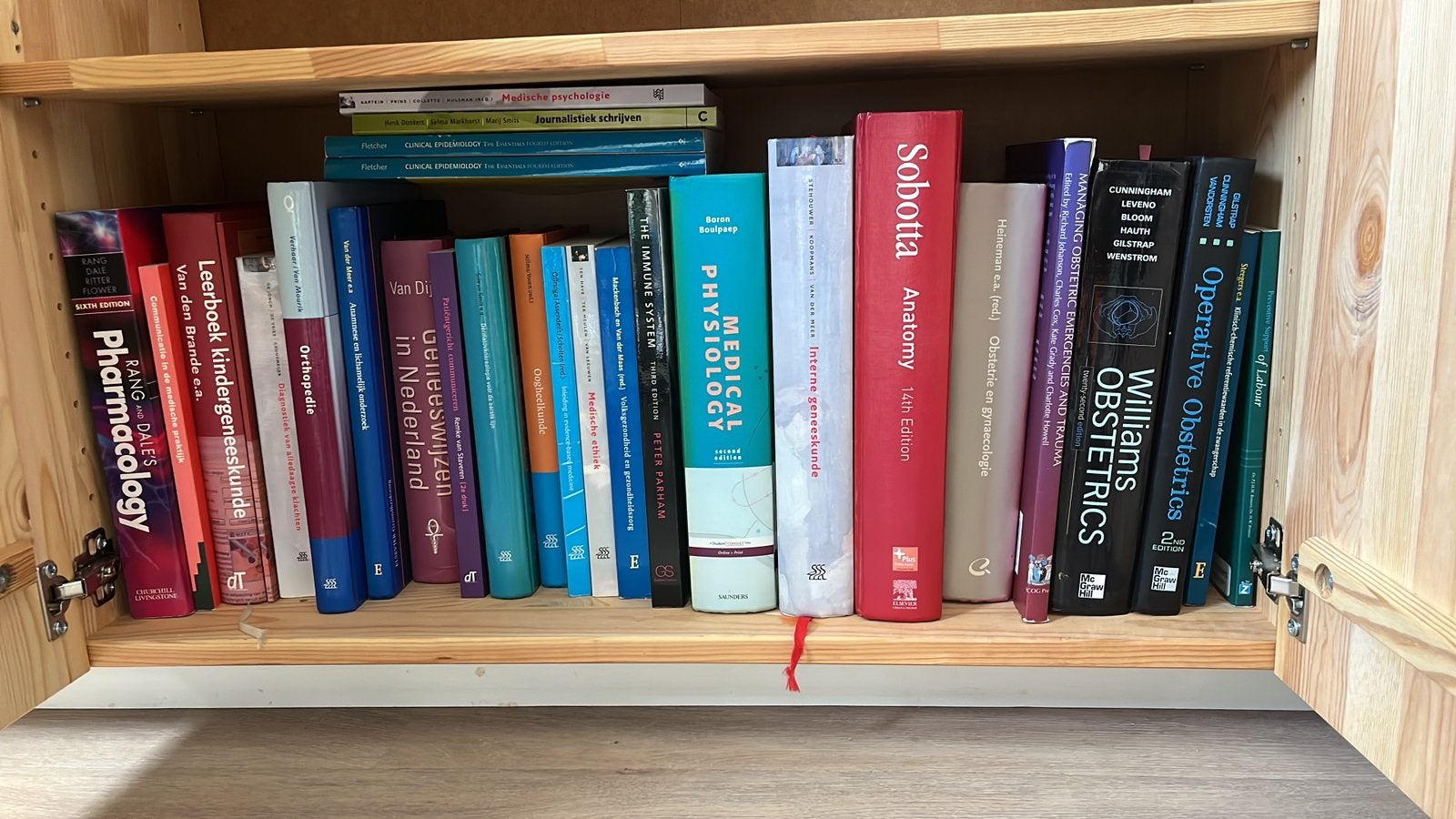 Veel Geneeskunde boeken, Boeken, Ophalen, Zo goed als nieuw, School, Studie en Wetenschap