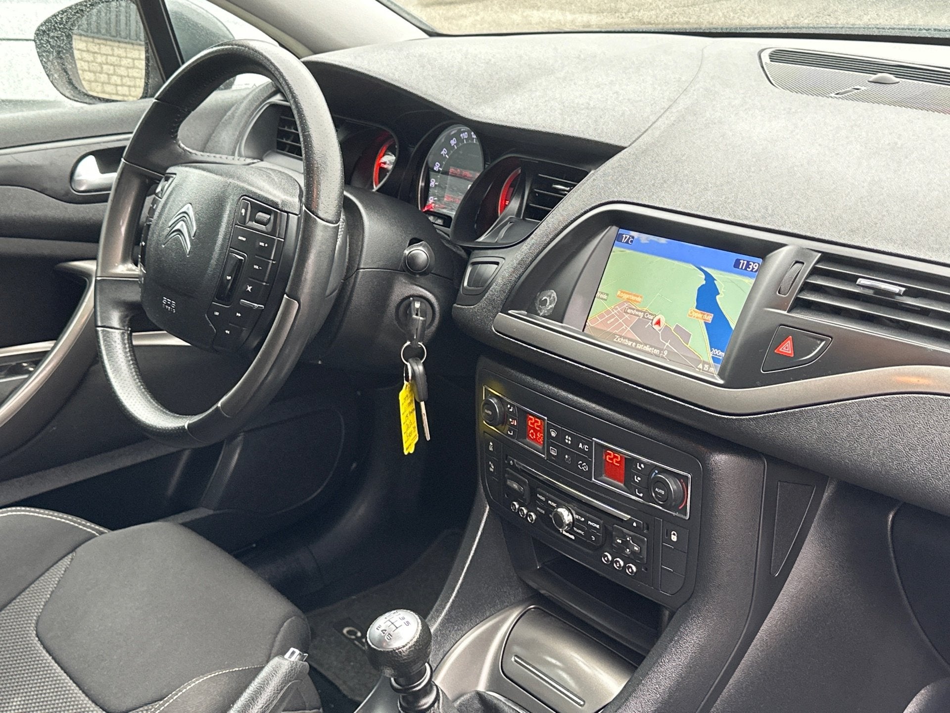 Citroen C5 Tourer 1.6 THP Collection Navi Cruise Nieuw apk N, Auto's, Voorwielaandrijving, Euro 5, 15 km/l, Gebruikt