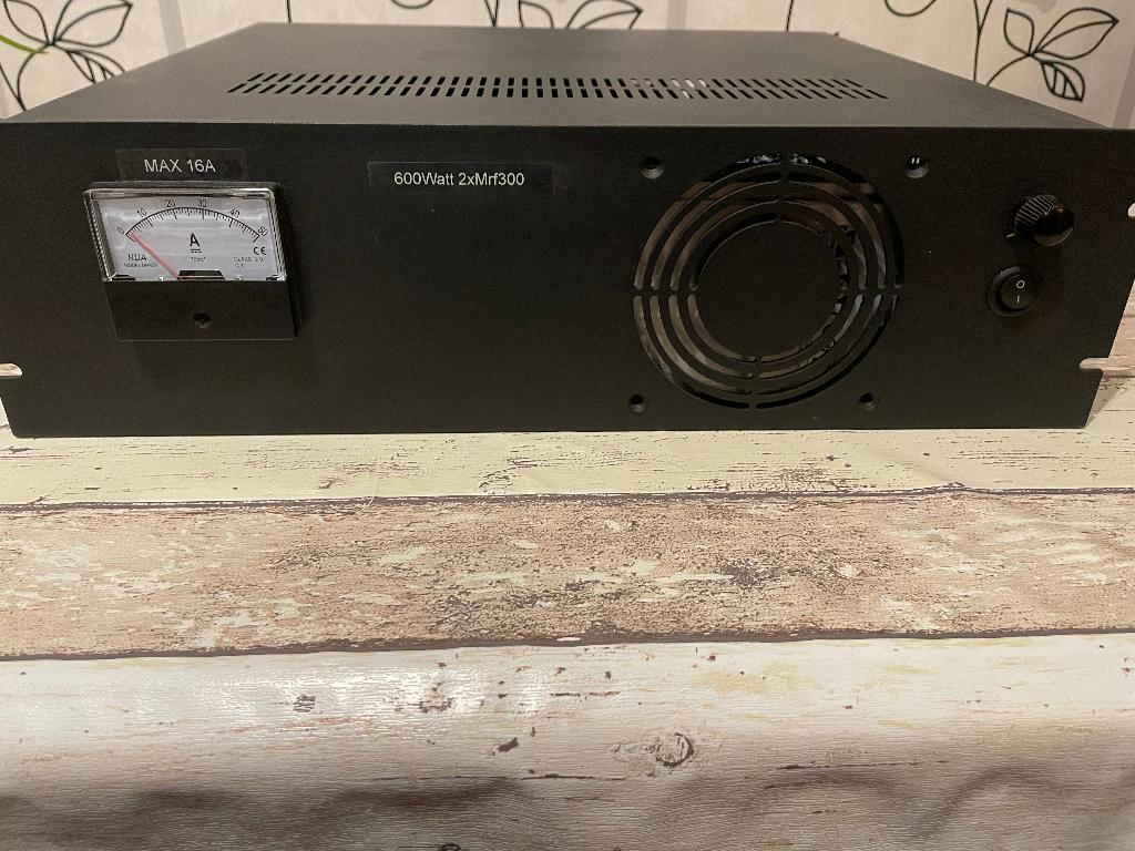 3 / 3,5 mtr zender 2x Mrf300 600watt, Telecommunicatie, Zenders en Ontvangers, Zo goed als nieuw, Zender, Ophalen