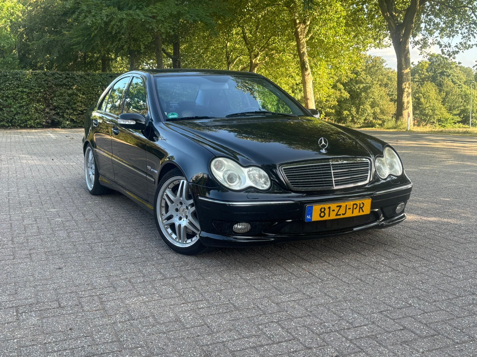 2002 Mercedes C32 AMG, Ophalen