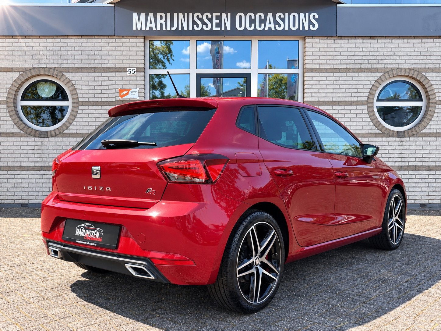 Seat Ibiza 1.0 TSI FR Business |VirtDash|BeatsAudio|Cam|PDC|, Voorwielaandrijving, Stof, 95 pk, Ibiza