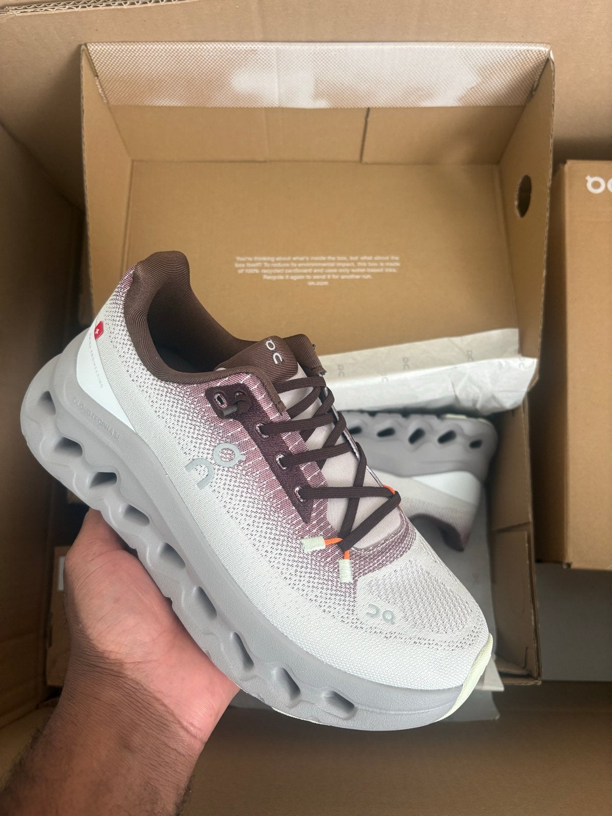 On cloud dames vrouwen schoenen sneakers, Kleding | Dames, Schoenen, Ophalen of Verzenden, Nieuw, Overige kleuren, Sneakers of Gympen