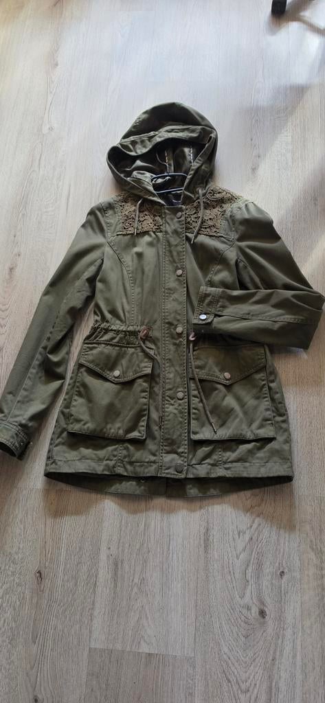 Dames lente jas maat XS, Ophalen of Verzenden, Zo goed als nieuw, Maat 46 (S) of kleiner, Groen