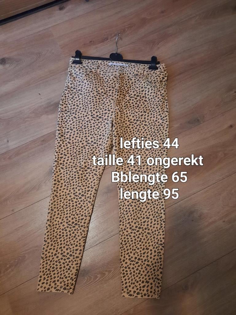 Lefties jeans panterprint maat 44, Bruin, Maat 42/44 (L), Ophalen of Verzenden, Lang