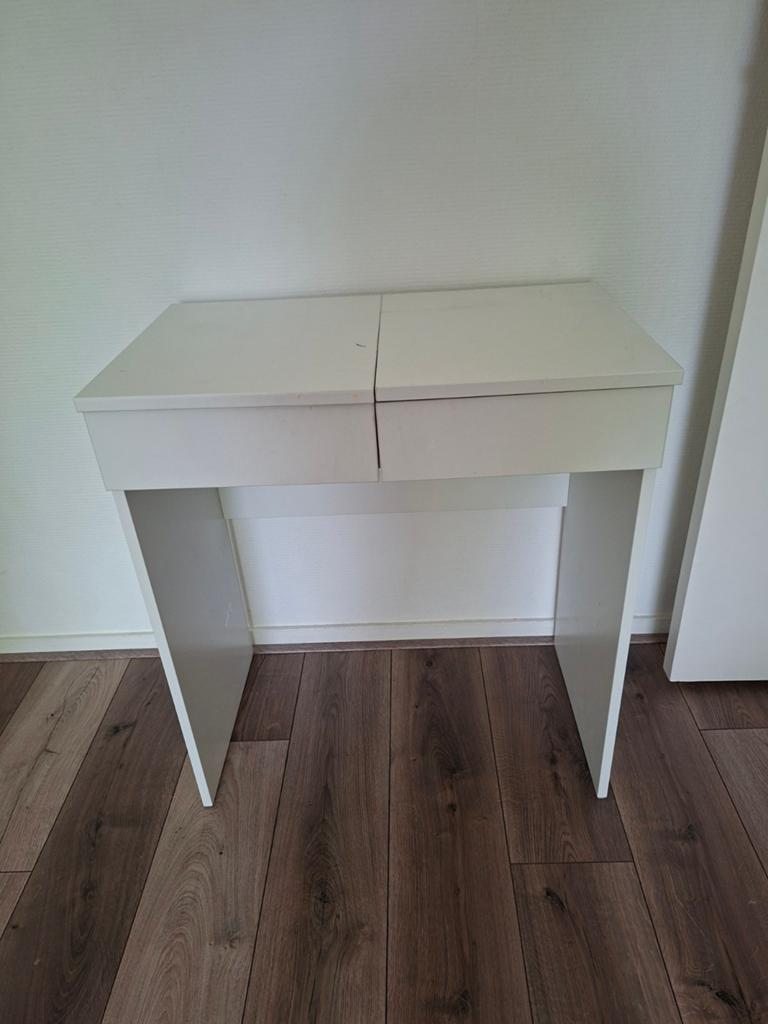 Brimnes toilettafel/ kaptafel Ikea., Ophalen