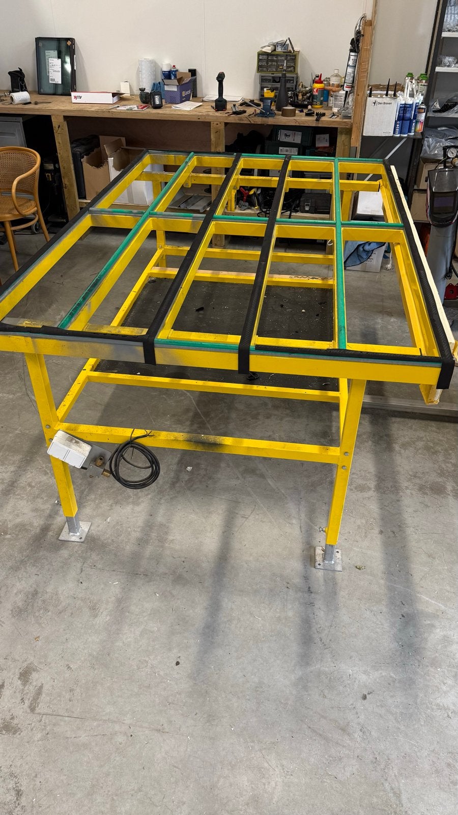 Stevige Montagetafel voor Werkplaats of Garage, Ophalen of Verzenden, Gebruikt