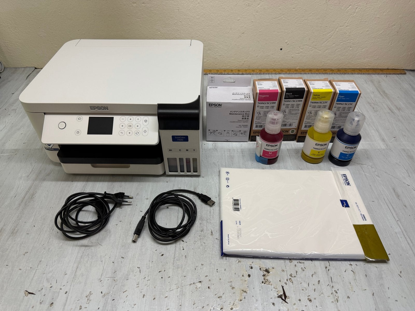 Epson SureColor F100 sublimatieprinter met accessoires, Computers en Software, Printer, Inkjetprinter, Kleur printen, Ophalen of Verzenden