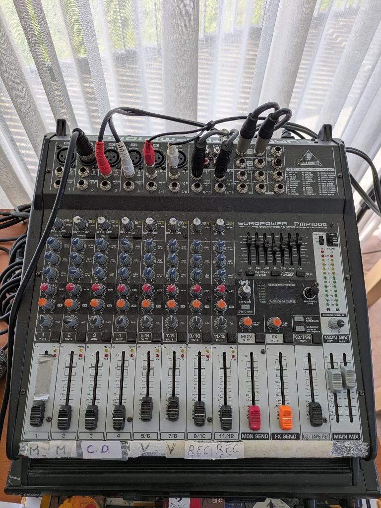De Behringer Europower PMP 1000  incl div speakers, Ophalen, Refurbished, Audio