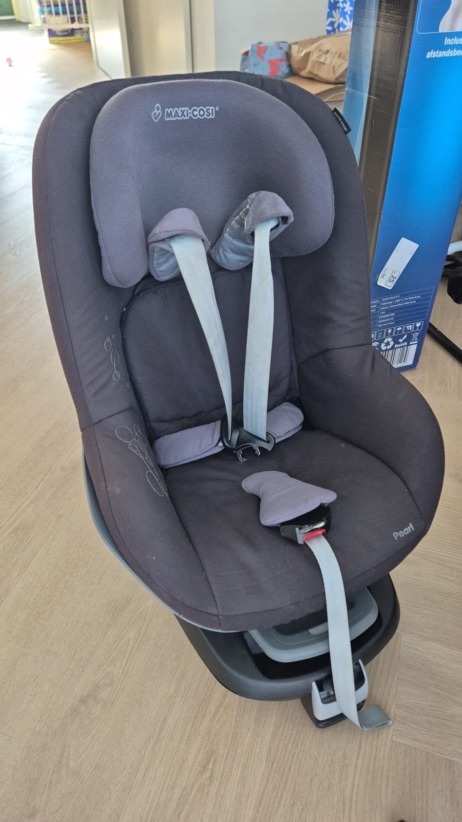 Maxi-Cosi Pearl autostoel - Zwart in Zoetermeer, Gebruikt, Verstelbare rugleuning, 9 t/m 18 kg, Ophalen of Verzenden
