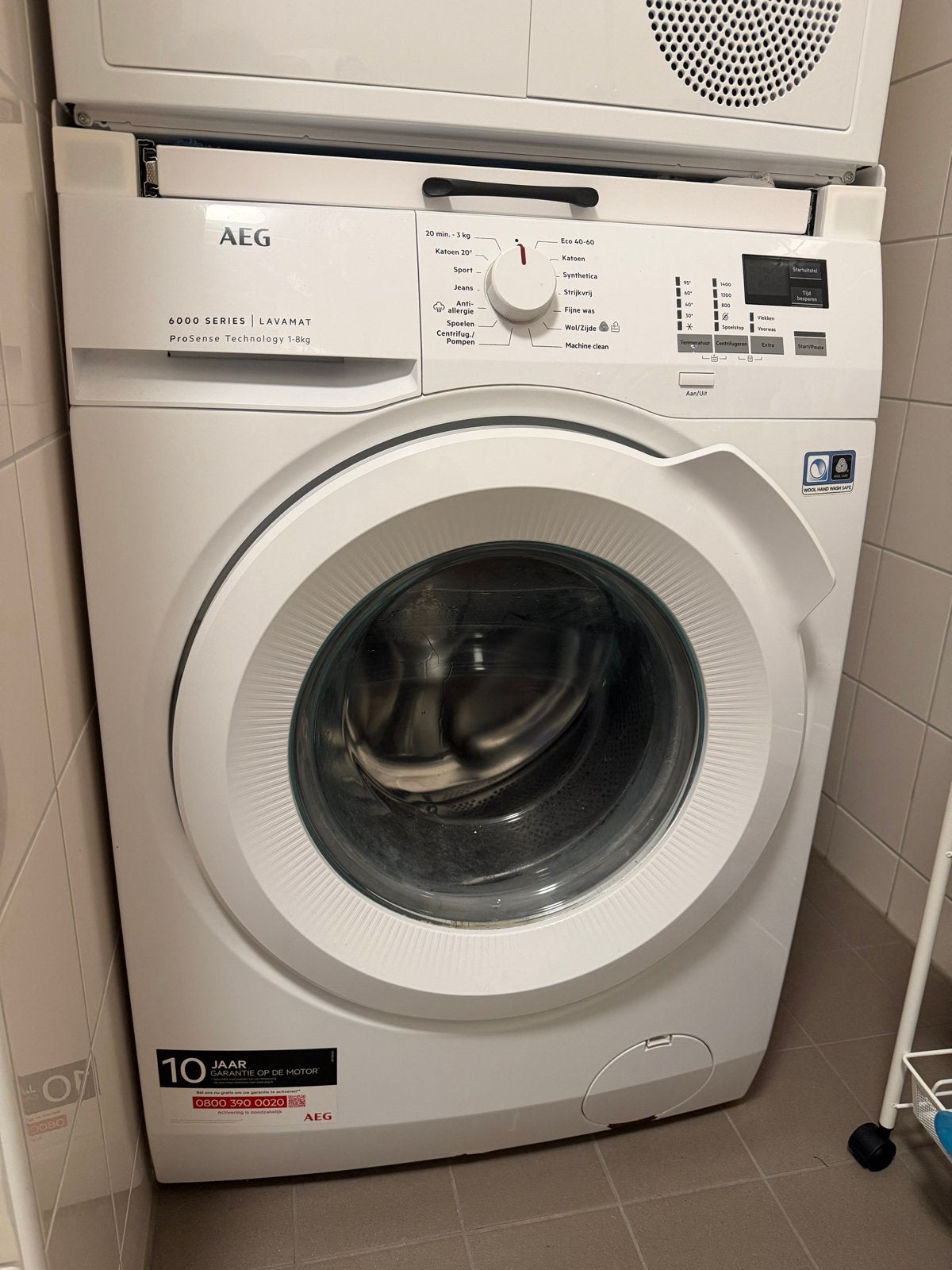 AEG 6000 Series Lavamat Wasmachine - Gaatje in trommel, Ophalen, 1200 tot 1600 toeren, Gebruikt, 8 tot 10 kg
