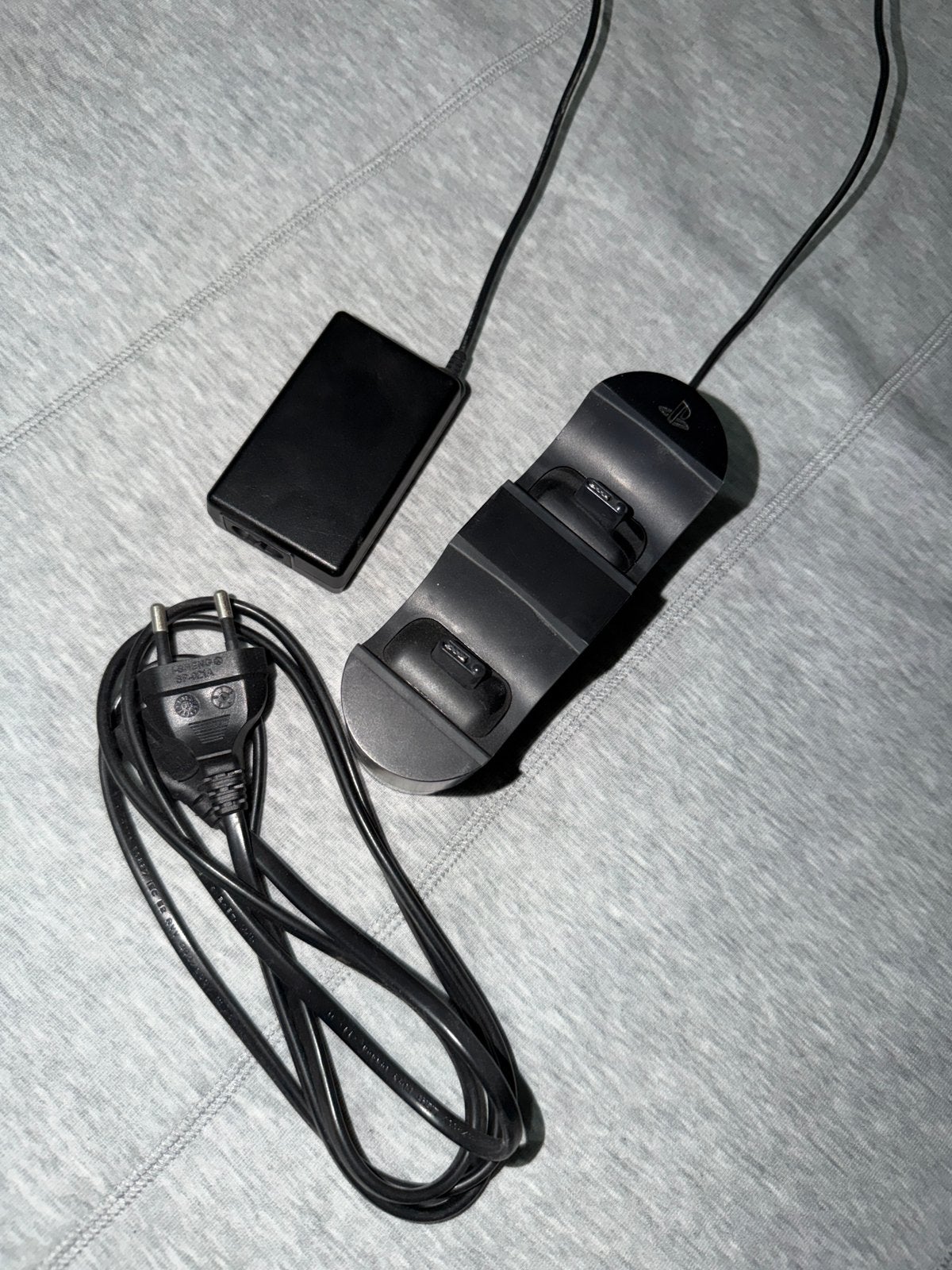 Ps4 controller oplader zo goed als nieuw., Ophalen, Zo goed als nieuw, Controller