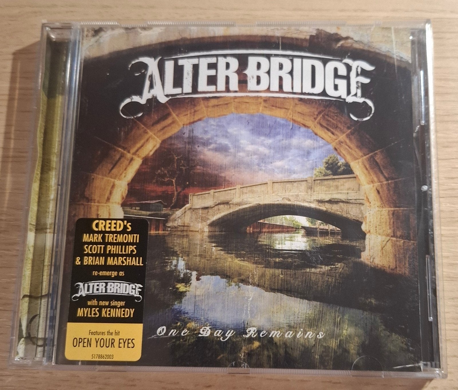 Alter Bridge - One day remains, Gebruikt, Ophalen of Verzenden, Poprock, Album