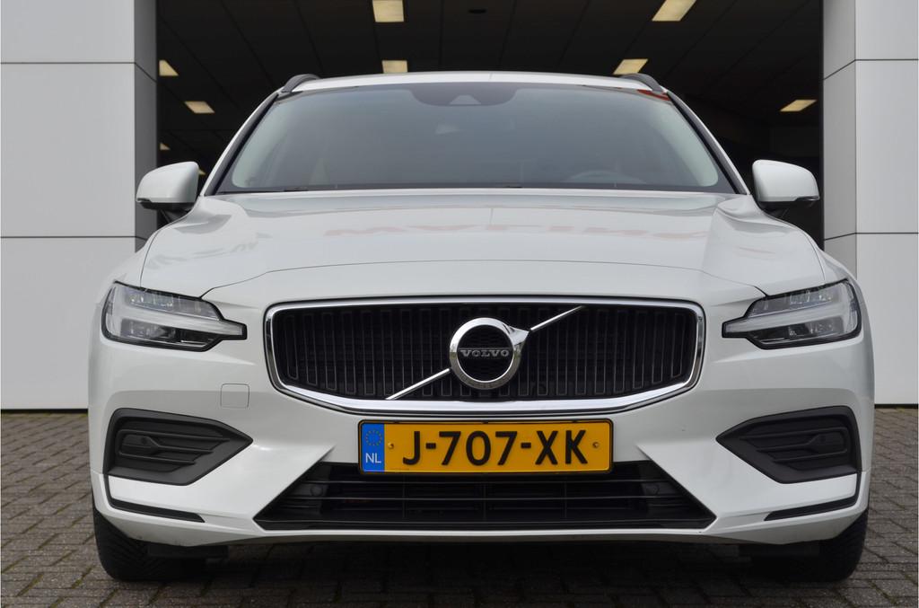Volvo V60 2.0 B3 Momentum Vol Leer | Camera | Stoel en stuur, 4 cilinders, 1969 cc, Hybride Elektrisch/Benzine, 102 €/maand