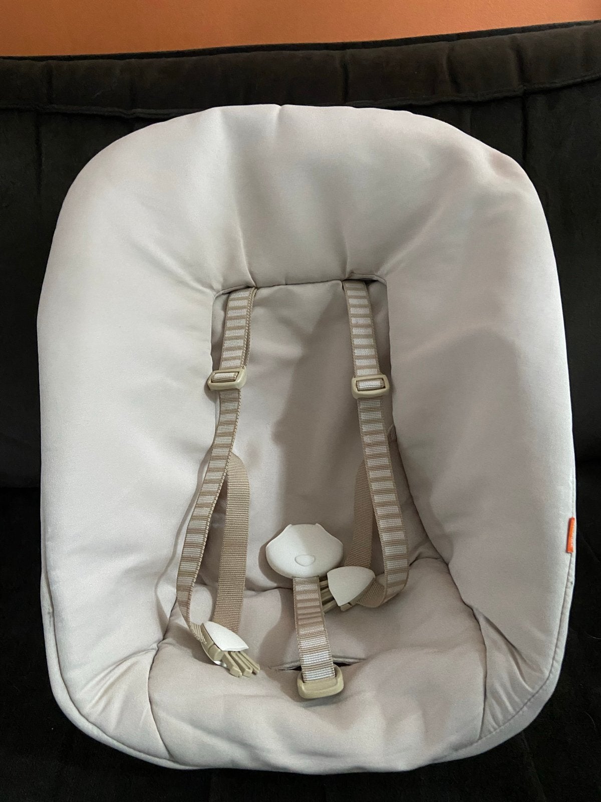 Stokke Tripp Trapp Newborn Set - Beige Hoes, Kinderen en Baby's, Ophalen, Gebruikt, Meegroeistoel, Gordel(s)