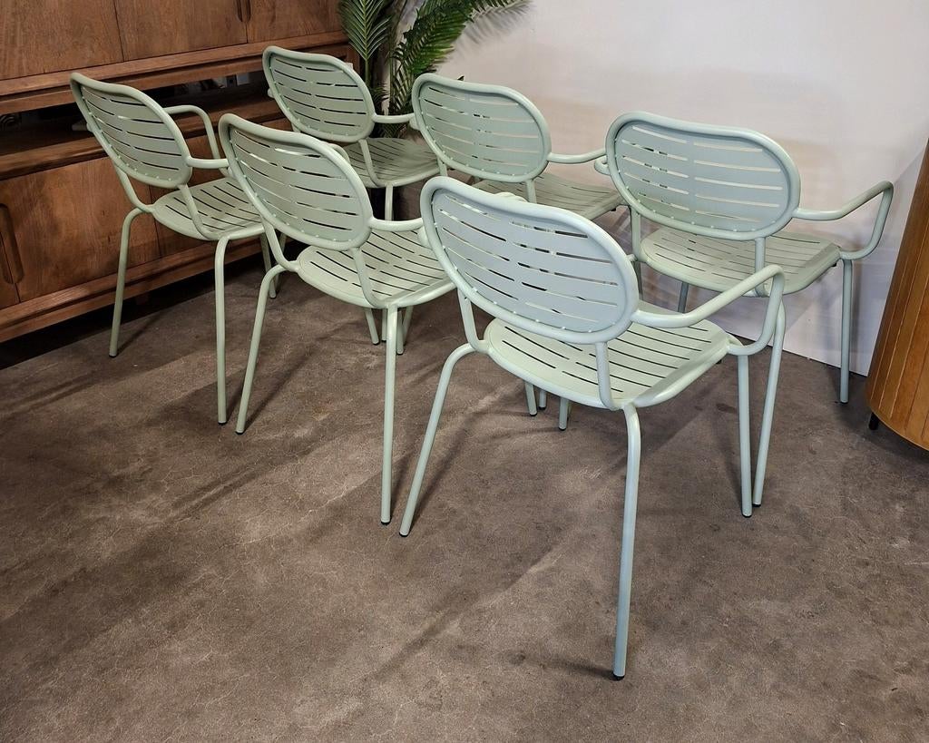 6 x Stapelbare Tuinstoel Brai, Staal van Kave Home, Tuin en Terras, Tuinsets en Loungesets, Ophalen, Overige materialen, 6 zitplaatsen