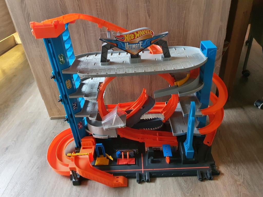 Hot Wheels Ultimate Garage, Ophalen, Zo goed als nieuw, Handmatig, Hot Wheels