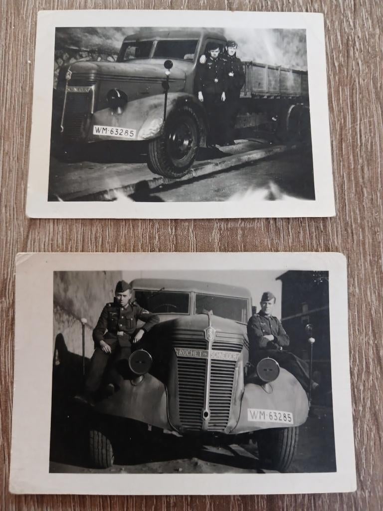 2 foto's van een Franse Rochet Schneider Kriegsmarine truck, Verzamelen, Militaria | Tweede Wereldoorlog, Ophalen of Verzenden
