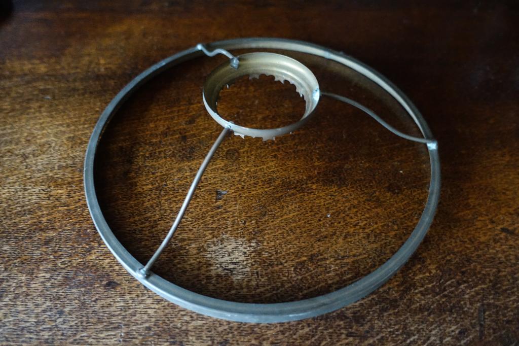 koperen lampenkap houder van antieke olie lamp, Ophalen of Verzenden