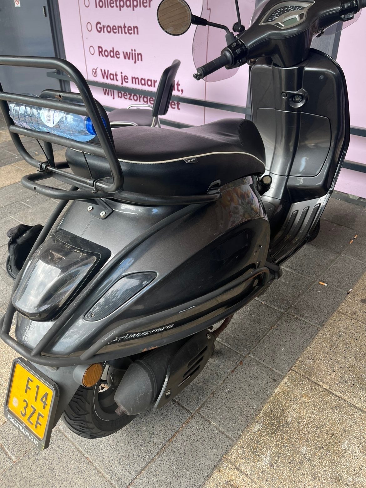 Vespa Primavera, Fietsen en Brommers, Scooters | Vespa, Ophalen, Zo goed als nieuw, Benzine, Overige modellen