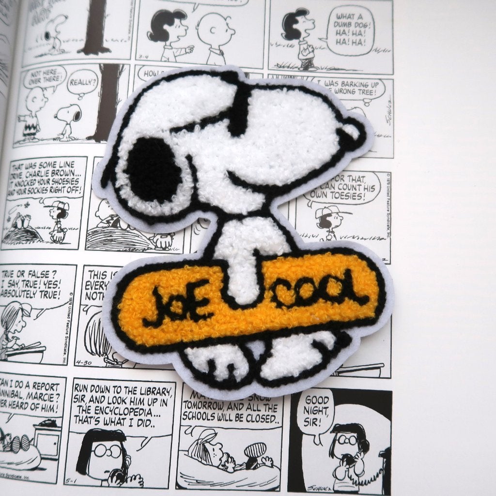 Joe Cool Snoopy Peanuts geborduurde patch badge applicatie, Verzenden, Snoopy, Nieuw, Gebruiksvoorwerp