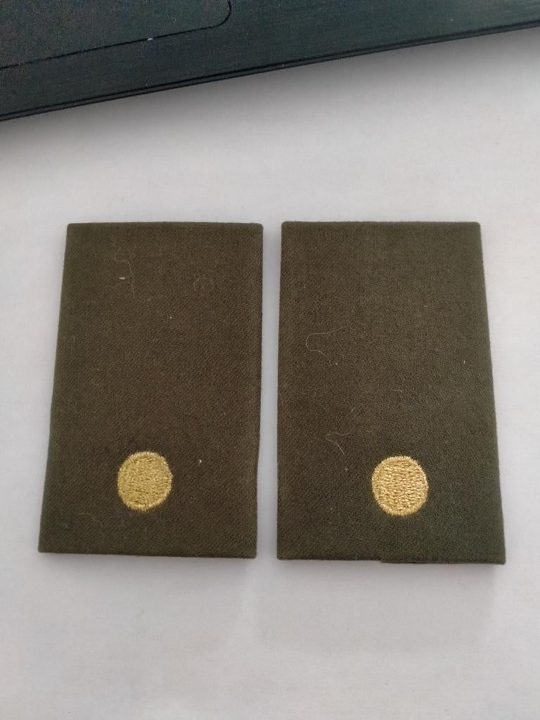 NL KL , adjudant onderofficier / vaandrig rangen overhemd, Verzenden, Landmacht, Nederland, Embleem of Badge