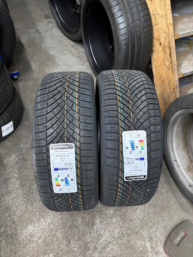 Gebruikte band 2154017 215 40 17 2554021 5x108 xc90 velgen, Gebruikt, 255 mm, Mjabandenservice@gmail.com, All Season