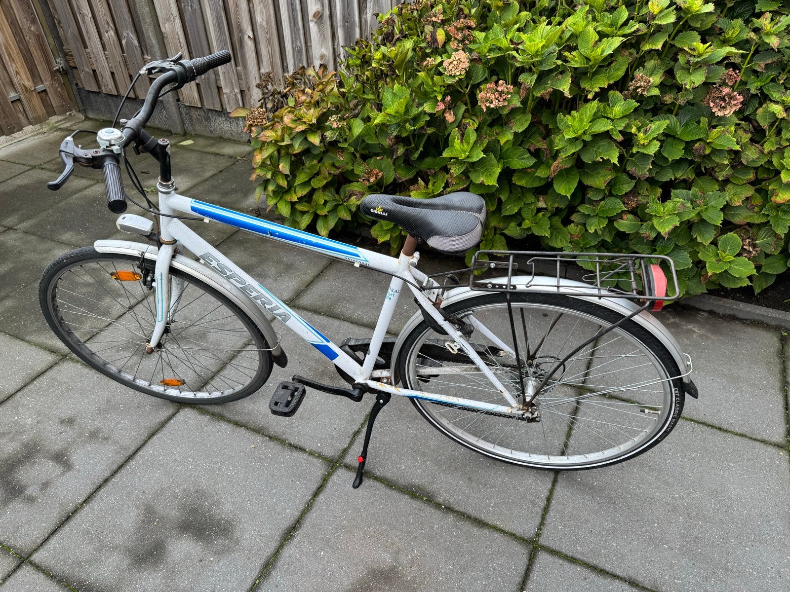 Esperia fiets met nieuw achterwiel, zadel en standaard, Fietsen en Brommers, Overige merken, Gebruikt, Velgrem, Esperia