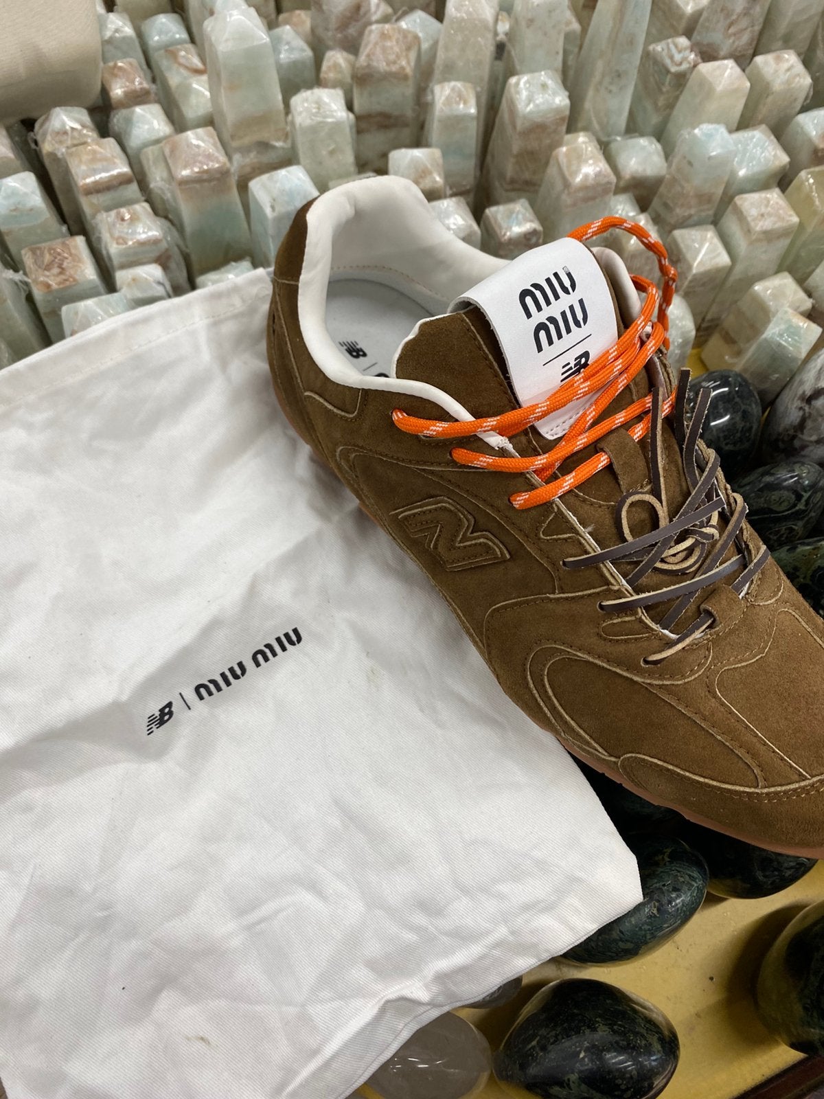 MİU MİU x NEW BALANCE (original), Kleding | Heren, Bruin, Sportschoenen, Nieuw, Ophalen of Verzenden
