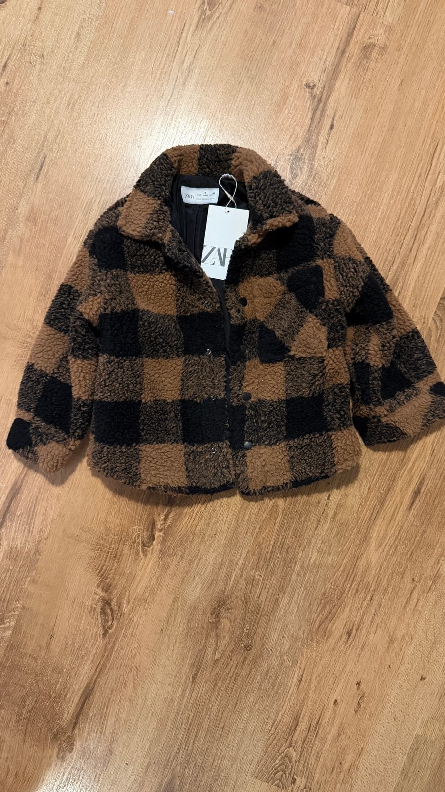 Nieuwe Zara geruite teddy jas bruin/zwart, maat 90 (3 jaar), Ophalen, Nieuw, Jongen of Meisje