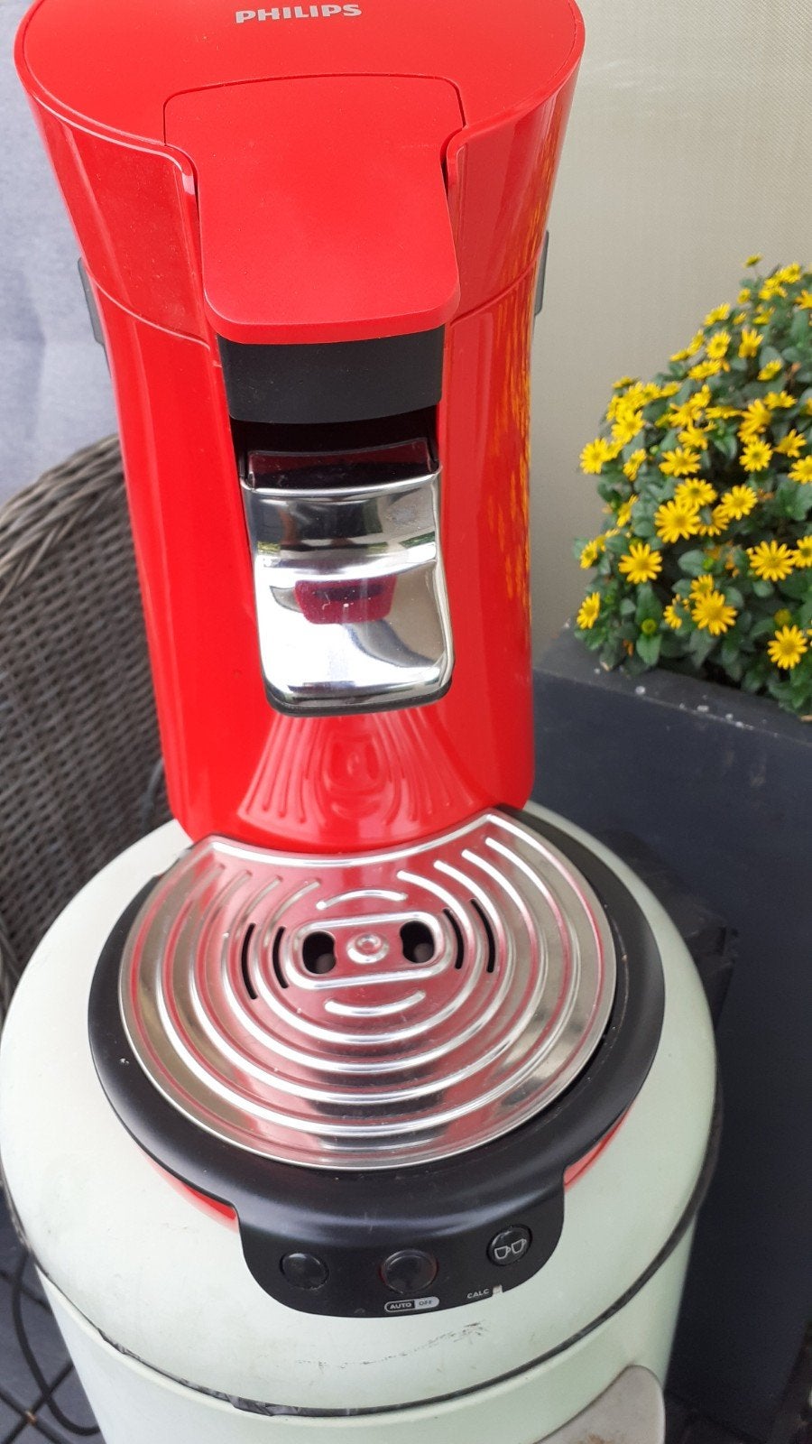 Mooie rode senseo, Witgoed en Apparatuur, Ophalen, Zo goed als nieuw, Koffiemachine