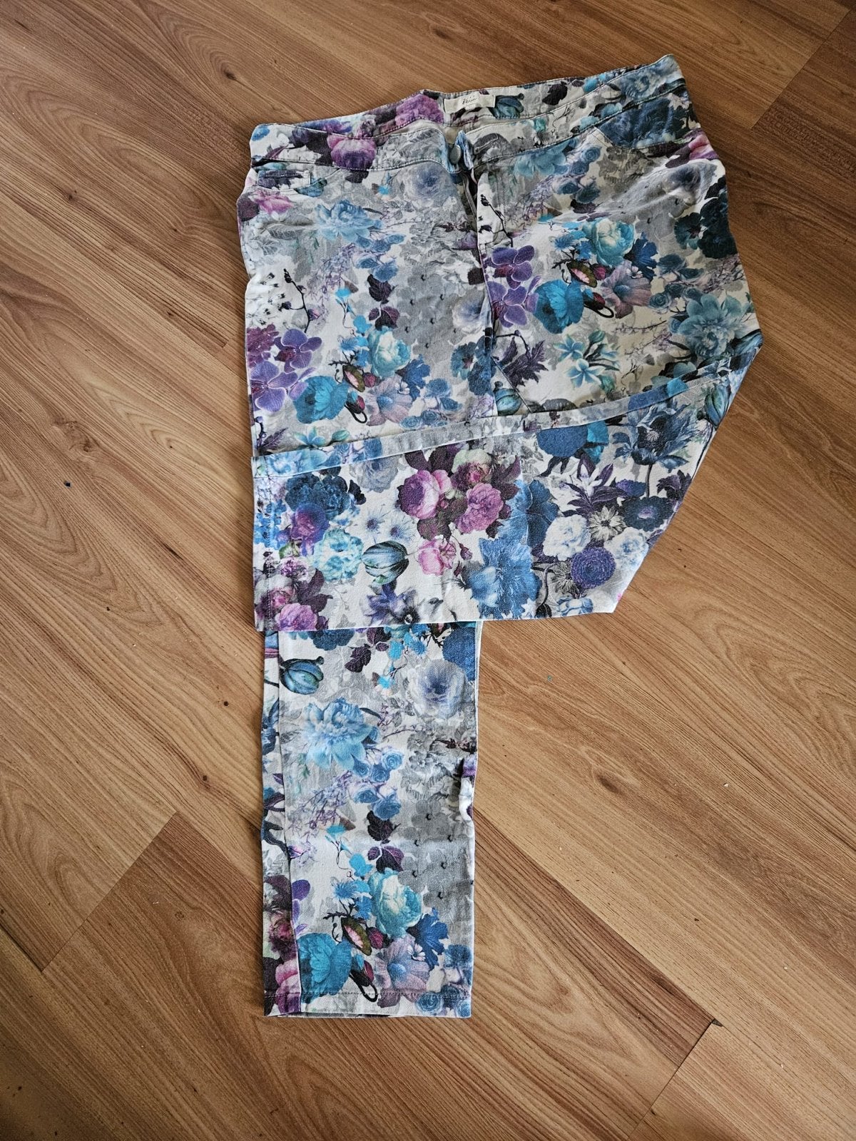 Miss Etam bloemenprint broek maat 42/44 (L), Meerkleurig, Maat 42/44 (L), Ophalen of Verzenden, Zo goed als nieuw