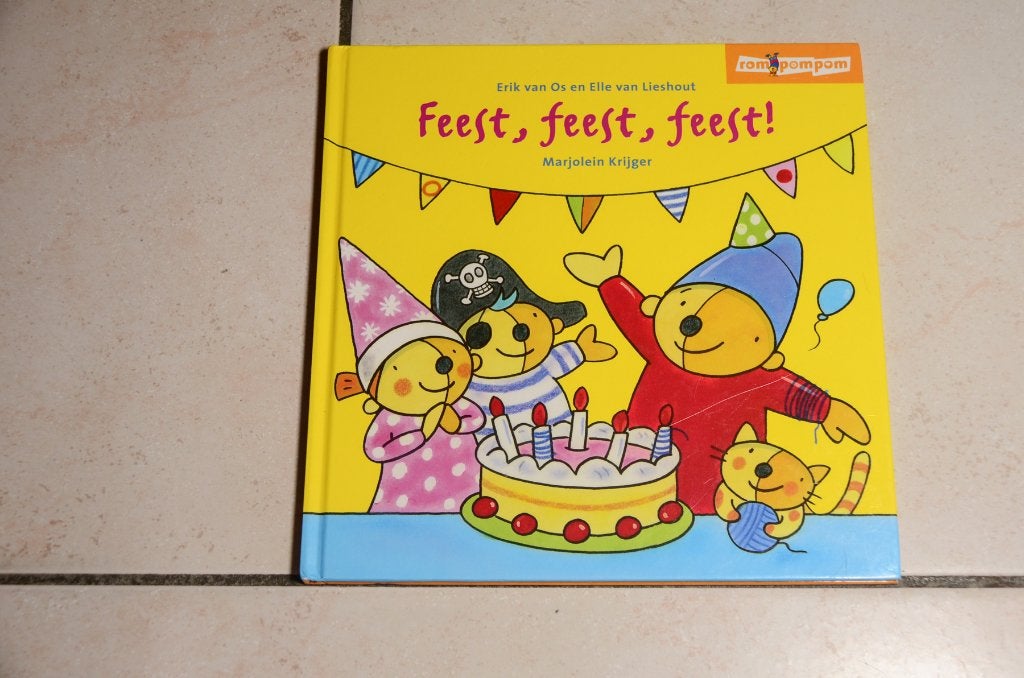 Rompompom feest, feest, feest! / Erik van Os, Boeken, Ophalen of Verzenden, Zo goed als nieuw, Fictie algemeen, Voorleesboek
