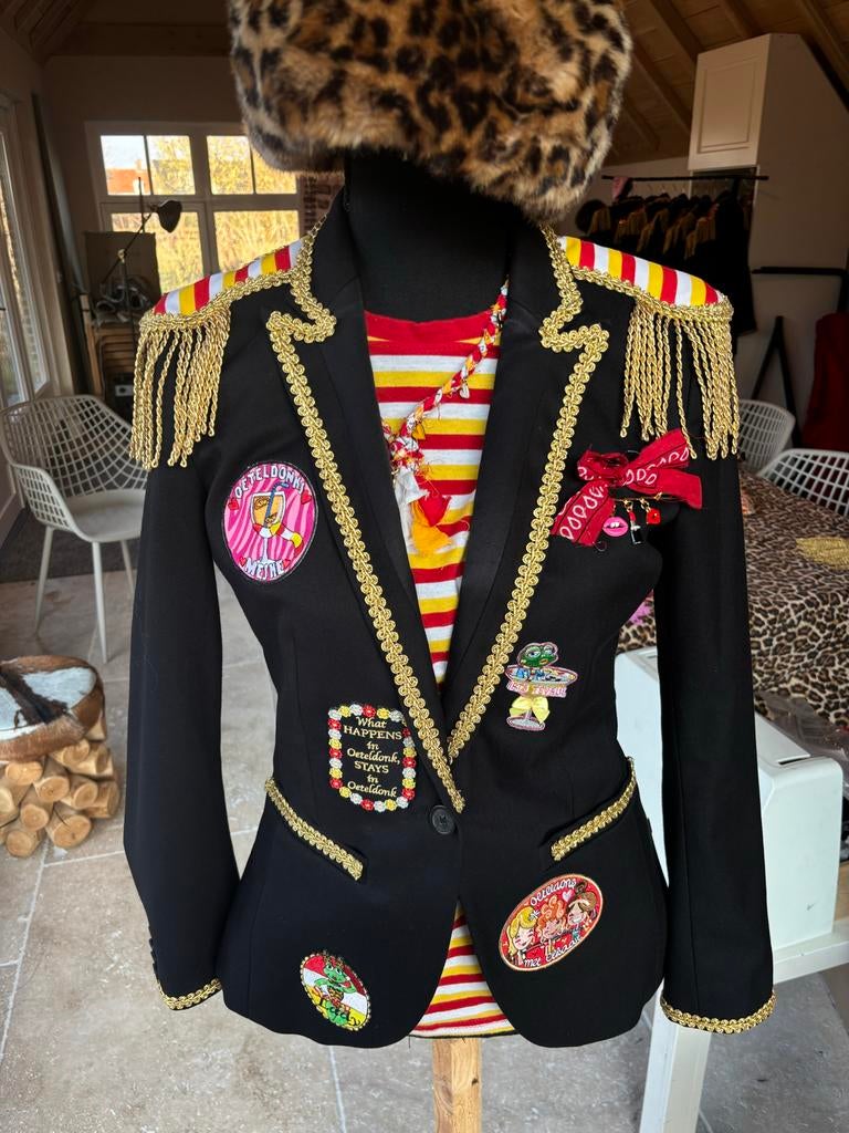 Oeteldonk Jasje XS - Originele Emblemen 't Oeteltje, Kleding | Dames, Carnaval, -, -, Ophalen of Verzenden