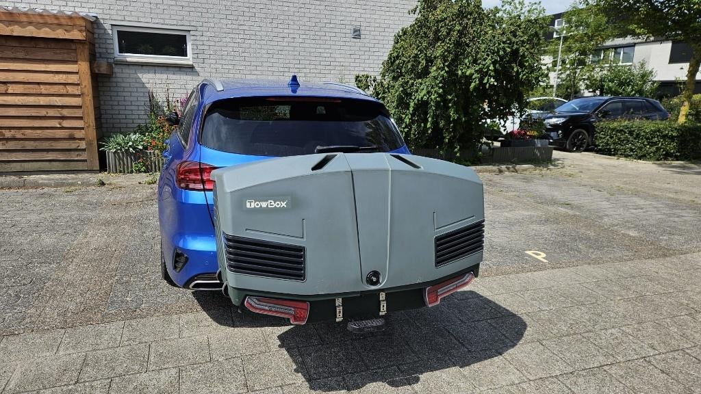 TowBox V3 te huur Perfect voor grote avonturen, Auto diversen, Ophalen, Zo goed als nieuw