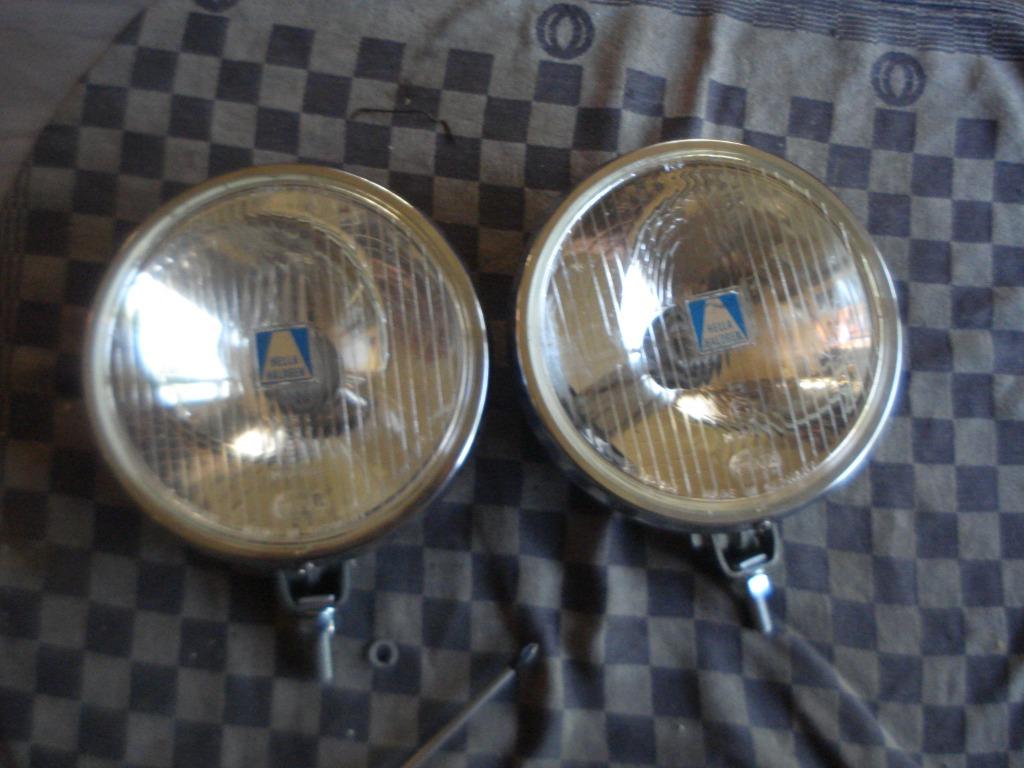 Oldtimer 2 Hella verstralers  met hella covers  type 172, Verzenden, Gebruikt
