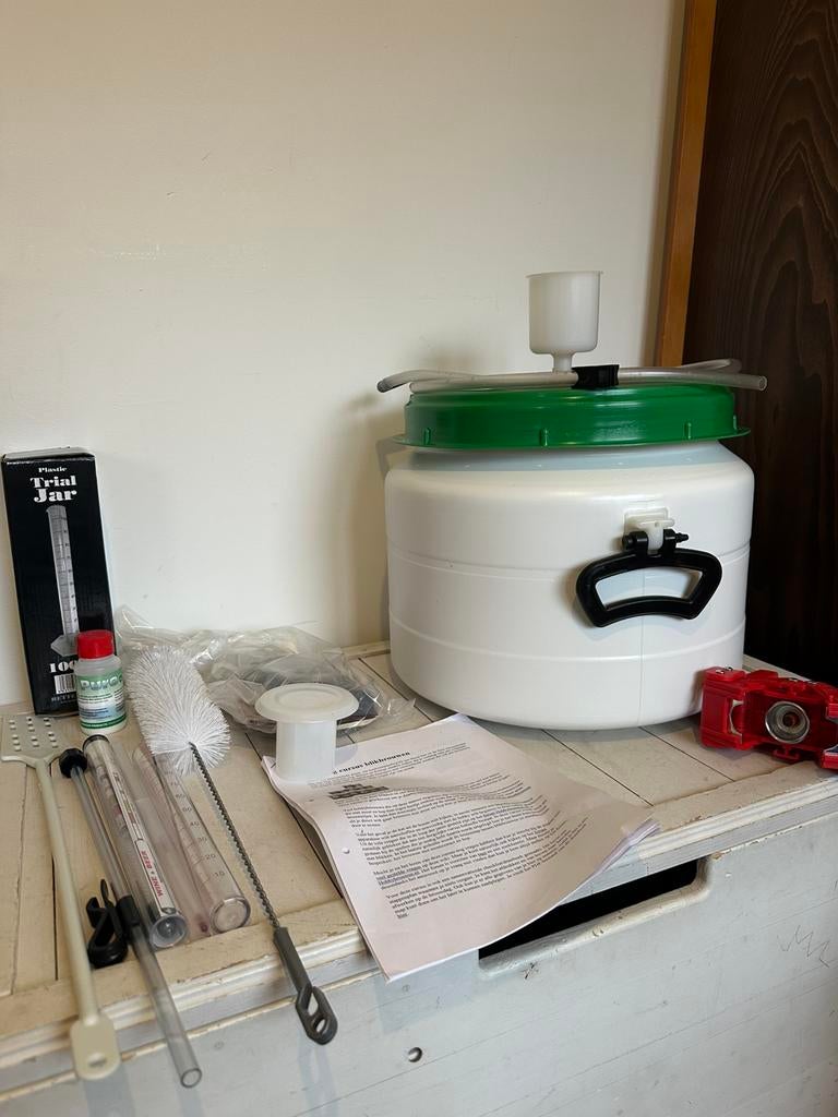 Bierbrouw pakket voor beginners, Ophalen of Verzenden, Zo goed als nieuw, Flesje(s), Overige merken