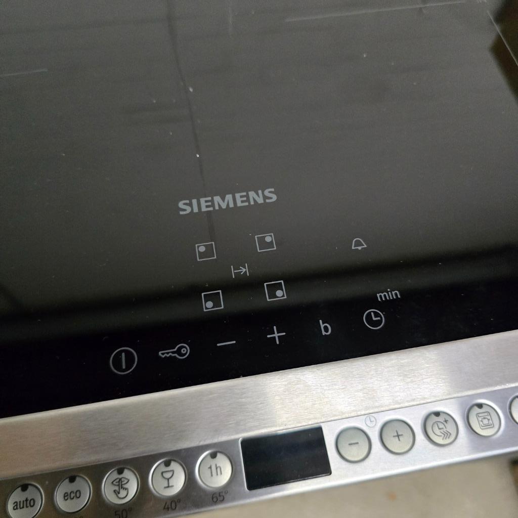 Siemens inbouw inductie kookplaat EH64KBFB5E //DEMO MODEL//, Witgoed en Apparatuur, Kookplaten, Ophalen, Refurbished, 4 kookzones