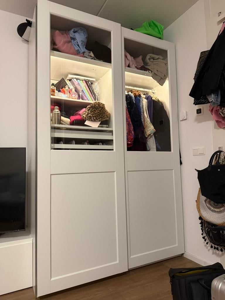 Witte IKEA Pax kast met glazen deuren en LED, Ophalen, Gebruikt, 100 tot 150 cm, 200 cm of meer