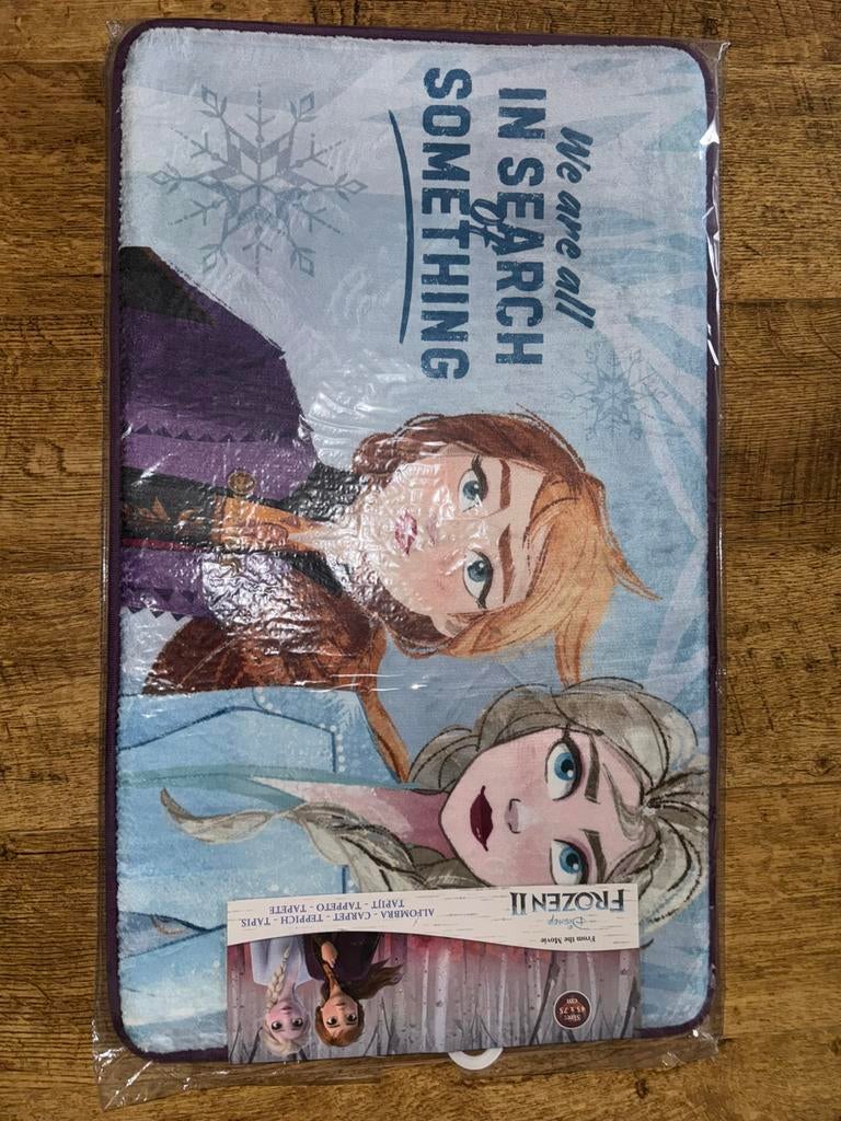 8x Frozen Tapijt/(speel)kleed - Nieuw, Ophalen of Verzenden, Nieuw, Overige typen