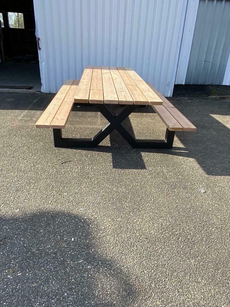 Picknicktafel industrieel douglas X of V stalen onderstel, Ophalen of Verzenden, Nieuw, Hout