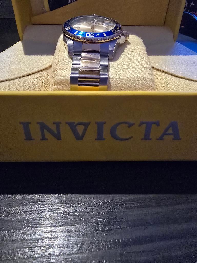 Invicta horloge 30482 vrouwen, Sieraden, Tassen en Uiterlijk, Horloges | Dames, Nieuw, Polshorloge, Overige merken, Staal, Staal